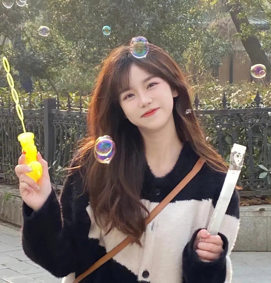 闪婚总裁都很穷